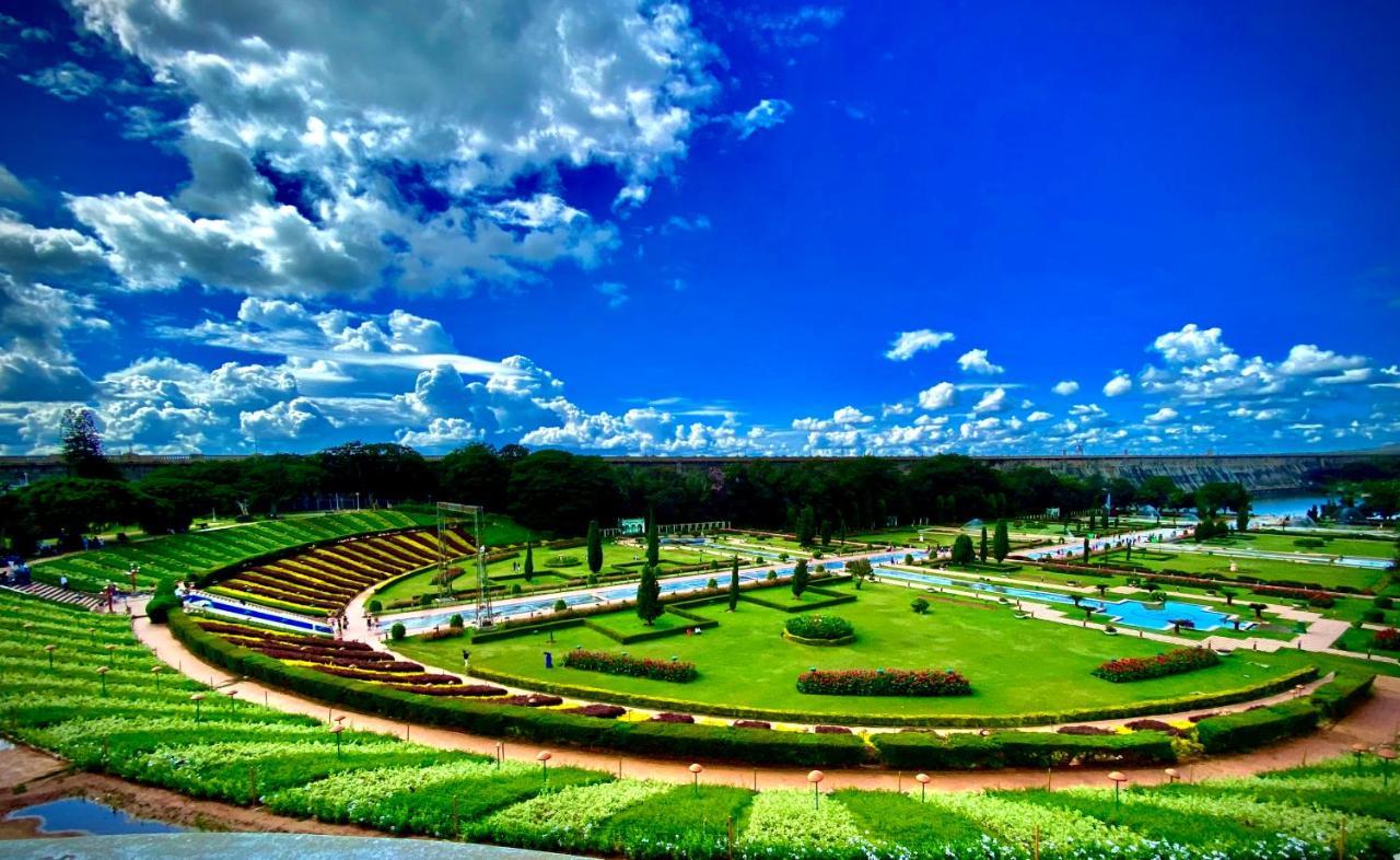 Royal Orchid Brindavan Garden Mysore Belagula Buitenkant foto